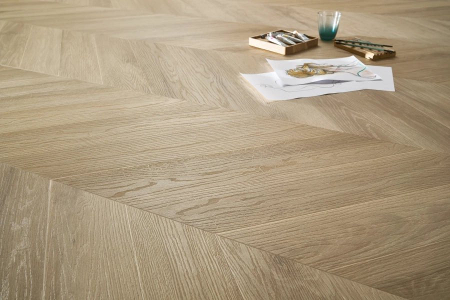 SPC Vinilinės Grindys Amaron Chevron – Princeton Oak - Vinilines - grindys.lt